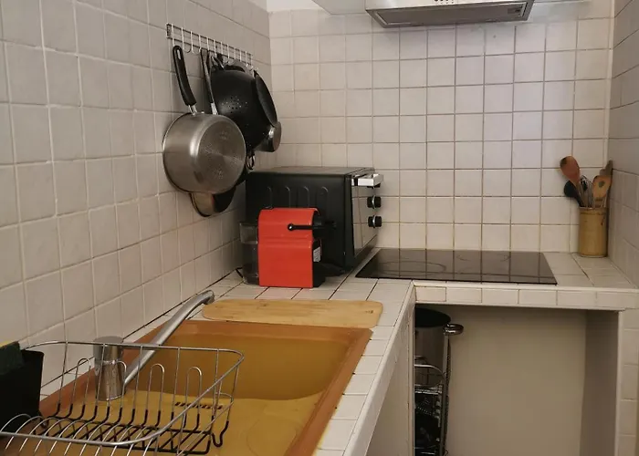 Logement Climatise En Plein Centre D'ajaccio, A 3mn De La Plage, Proche De Toutes Commodites Apartment *